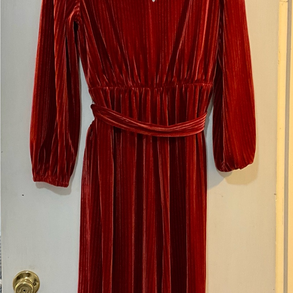Ali and Jay  - Elegant Rust Velvet Wrap Dress - Picture 5 of 7